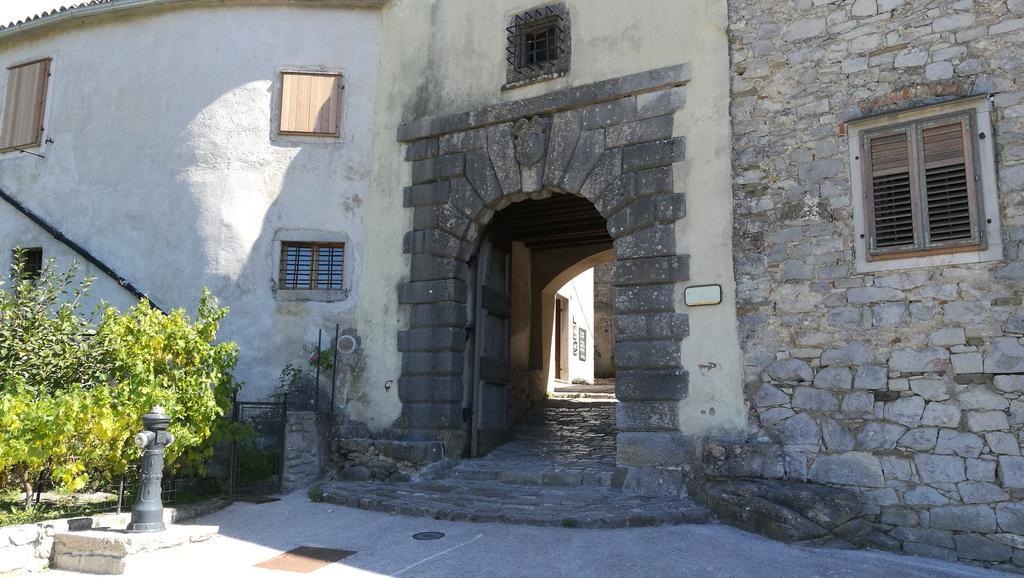 Apartment Bastion Buzet Luaran gambar