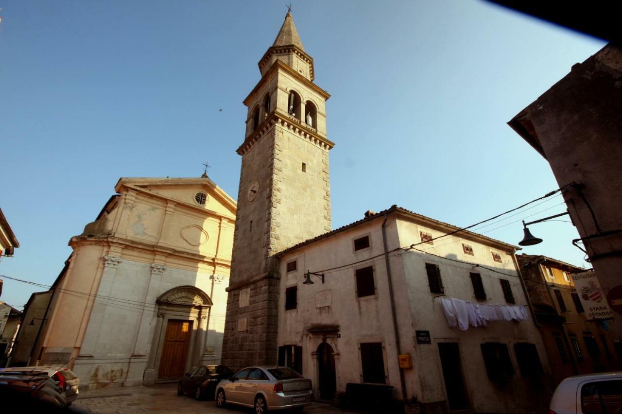 Apartment Bastion Buzet Luaran gambar